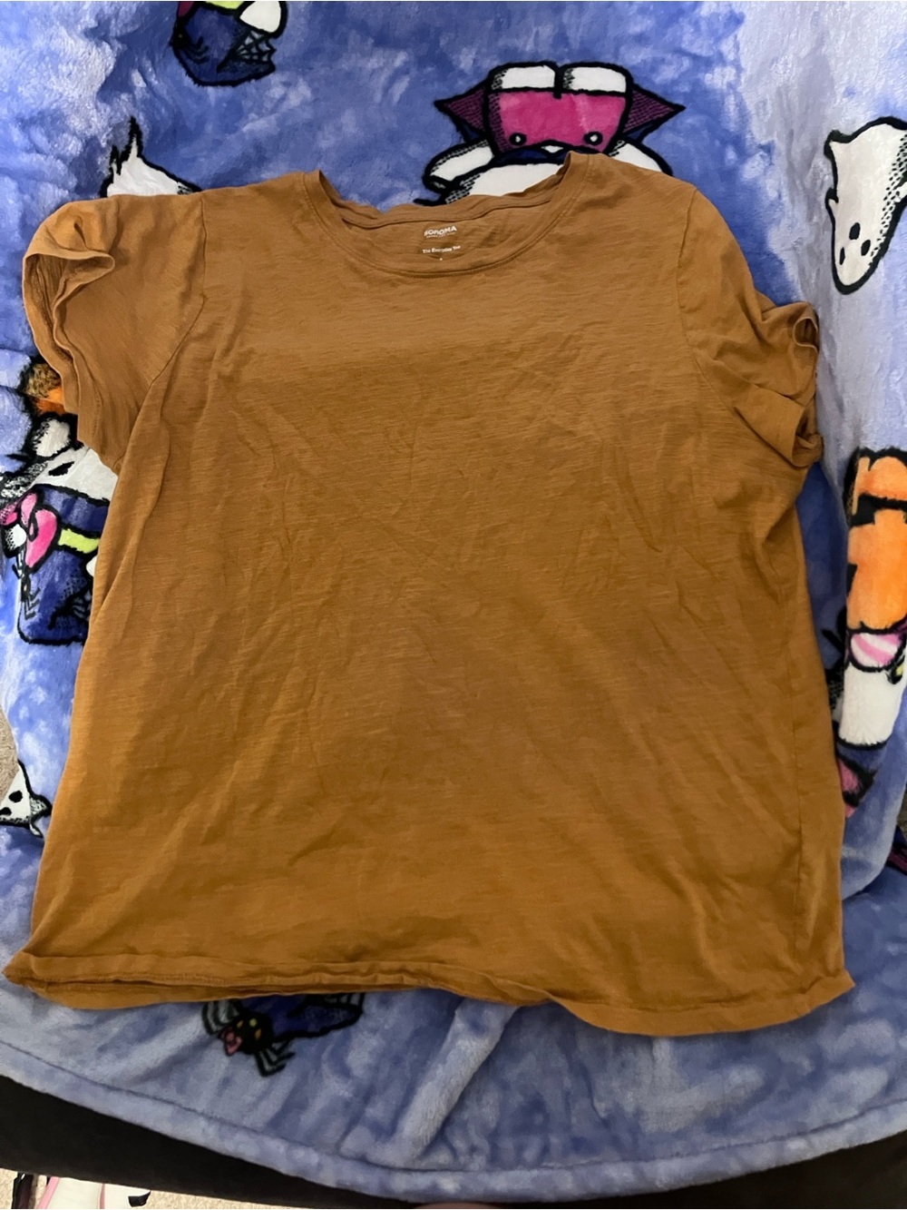 Sonoma Women's Short Sleeve Crewneck Tee in Rust Brown
